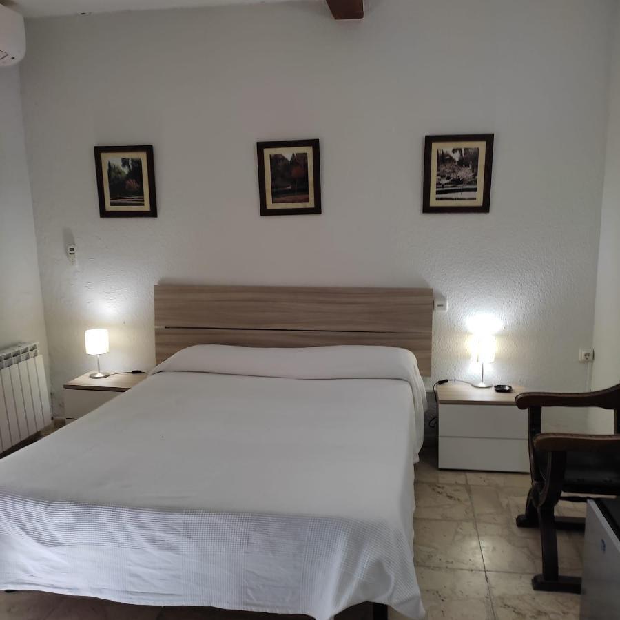 Hostal Castilla Aranjuez Exterior foto